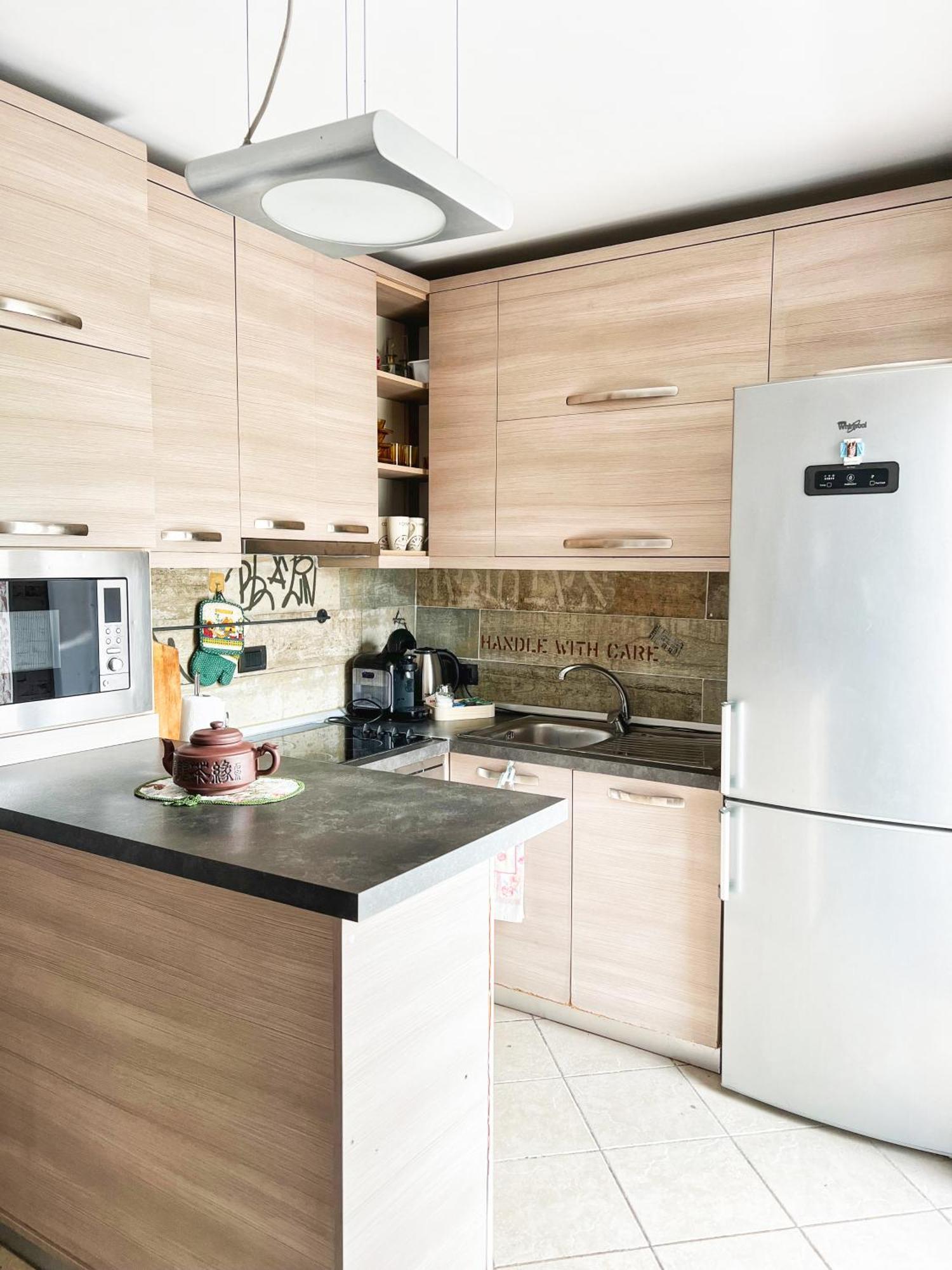Sunny Central One-Bedroom Apartment Тирана Екстер'єр фото