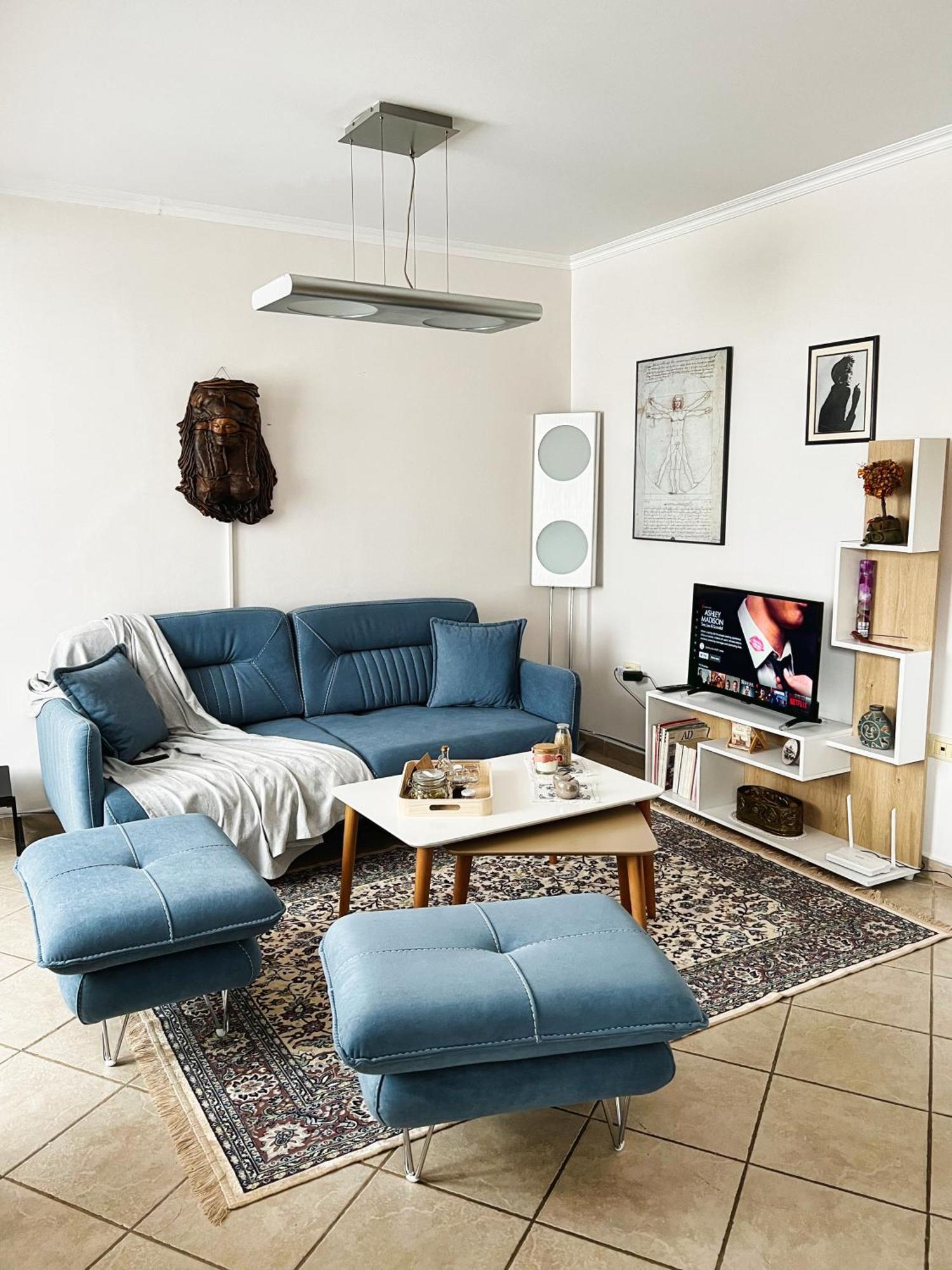 Sunny Central One-Bedroom Apartment Тирана Екстер'єр фото